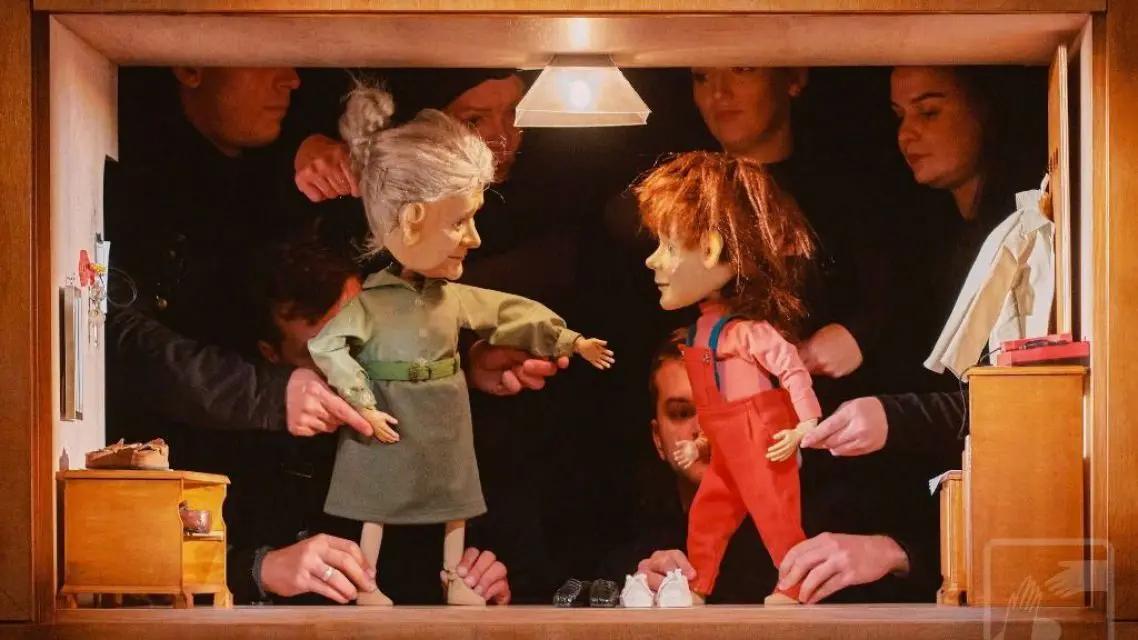 Ruky veľkosti orecha