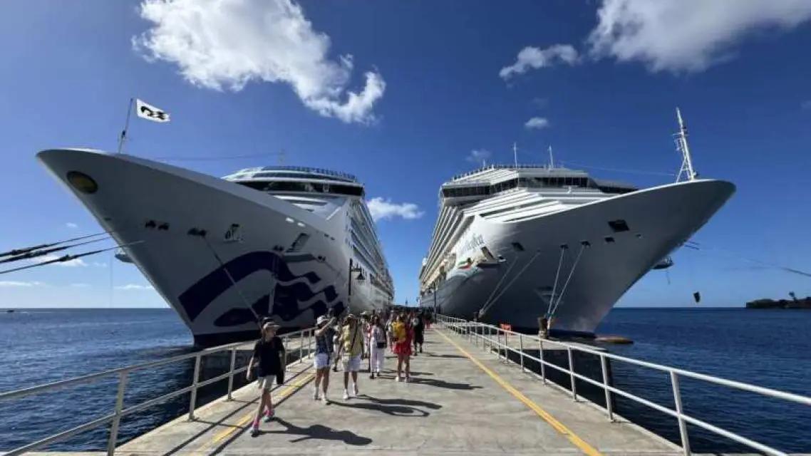 Cestou necestou Výletnou loďou cez Atlantik, po ostrovoch v Iónskom a Egejskom mori