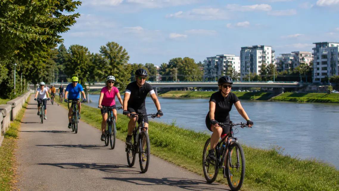 Na bicykli zelenou Nitrou s Evkou Stanovou